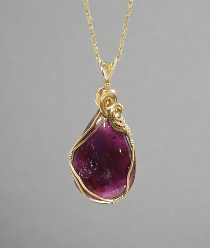 Raspberry Tourmaline - Lively Accents