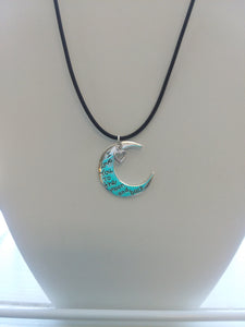 To the Moon and Back - Lively Accents