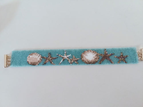 Seascape Peyote stitch bracelet - Lively Accents