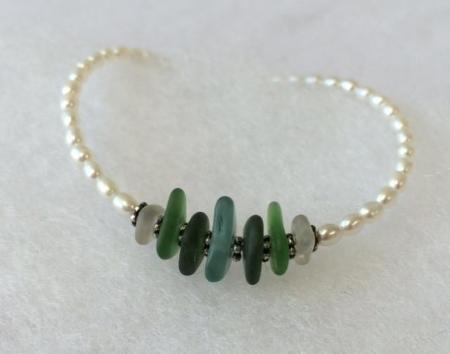 Pearl and Sea Glass Bracelet - Lively Accents