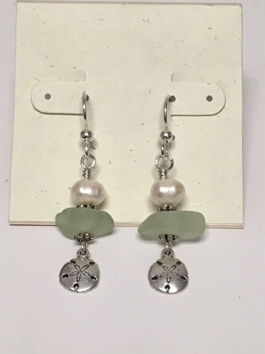 Sea glass with Freshwater Pearls and Sand Dollar - Lively Accents