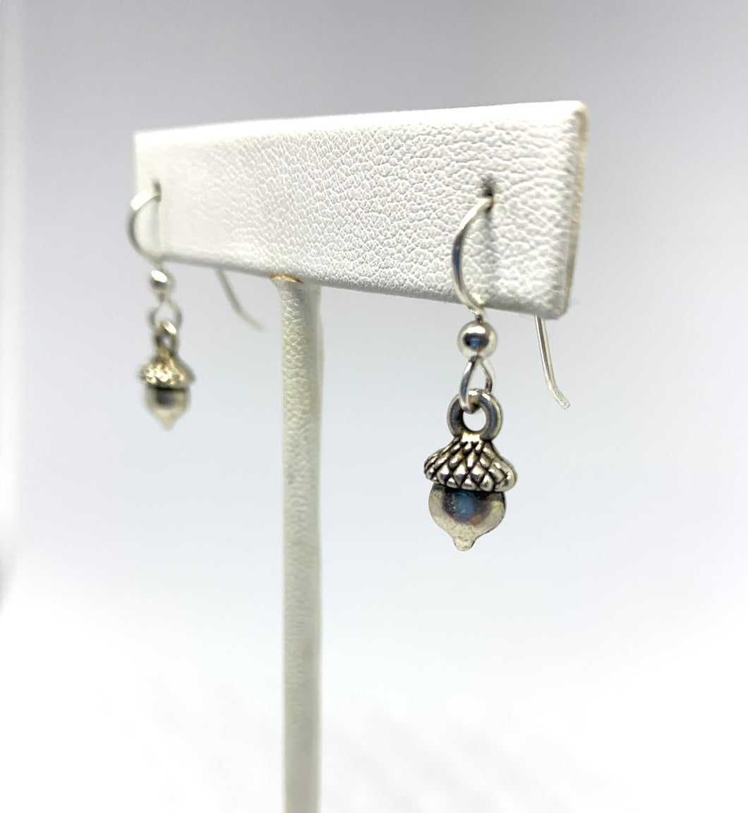 Acorn Earrings - Lively Accents
