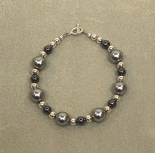 Load image into Gallery viewer, South Sea Pearl Bracelet - Lively Accents - Lively Accents